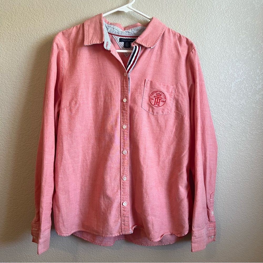 Tommy Hilfiger Women’s Coral Red Button Down Collared Shirt Size Large
